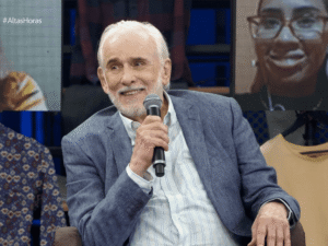 Ator da Globo Francisco Cuoco no programa Alta Horas
