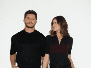 Atriz Camila Queiroz e ator Klebber Toledo