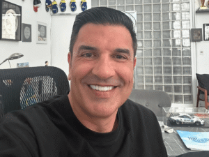 Apresentador e chef de cozinha Edu Guedes, o marido de Ana Hickmann