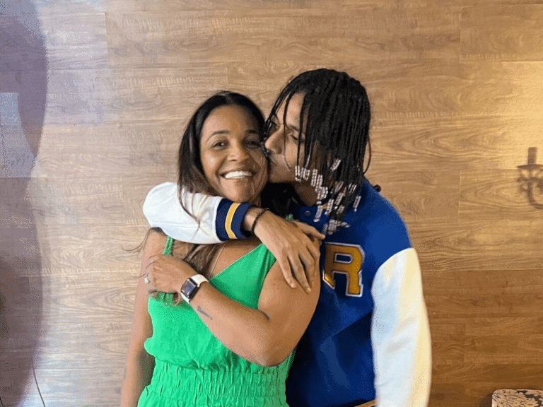 Oruam e sua mãe, Márcia Gama