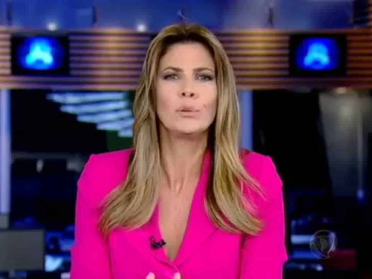 Jornalista Fabiana Scaranzi no Jornal da Record