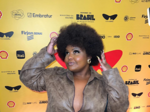 Cantora MC Carol