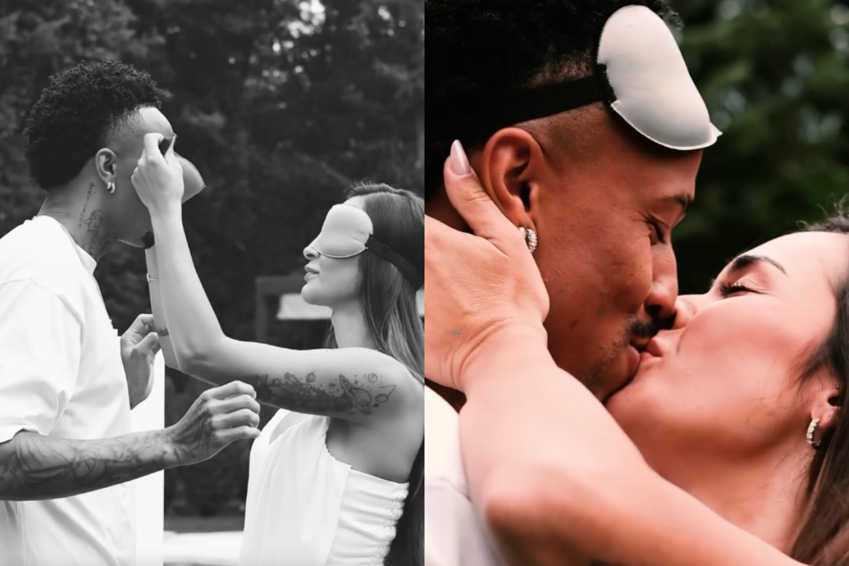 Éder Militão e Tainá Castro em dois momentos de seu chá de revelação. À esquerda, em preto e branco, Tainá coloca uma venda nos olhos de Militão; à direita, em cores, o casal se beija apaixonadamente com as vendas levantadas na testa.