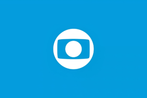 Logotipo da emissora brasileira TV Globo centralizado em um círculo branco sobre fundo azul sólido.