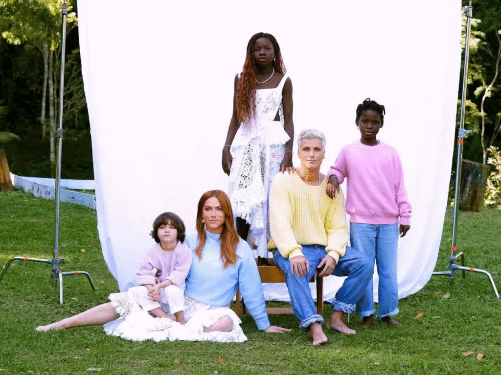 Giovanna Ewbank e Bruno Gagliasso e os filhos