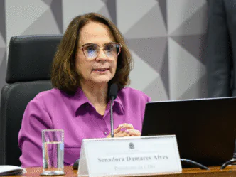 Senadora e ex-ministra do Bolsonaro Damares Alves