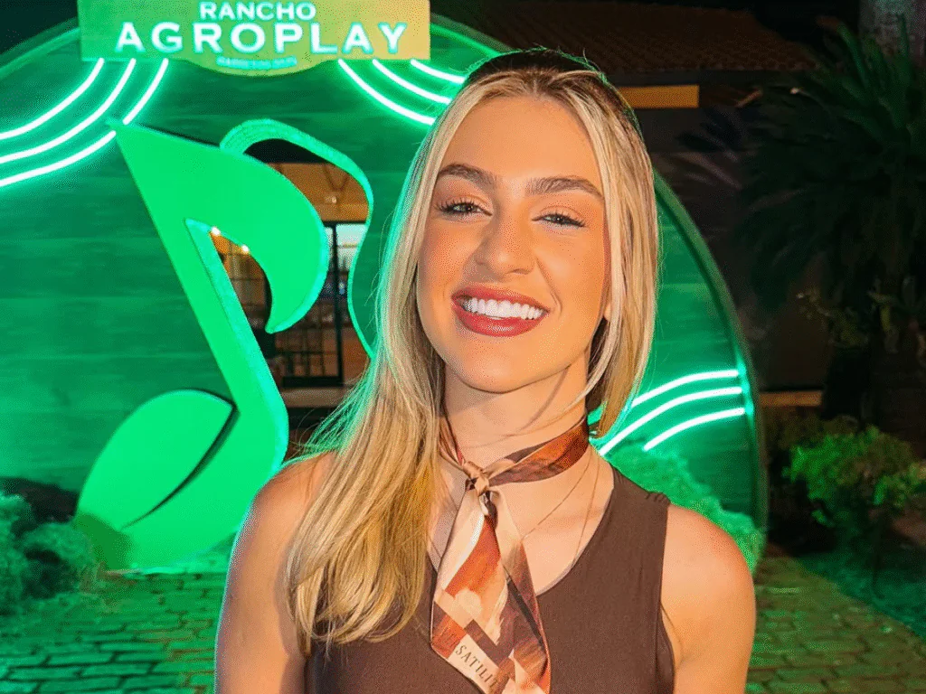 Cantora e influenciadora Duda Bertelli