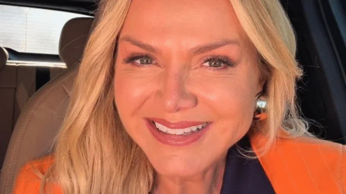 Apresentadora Eliana