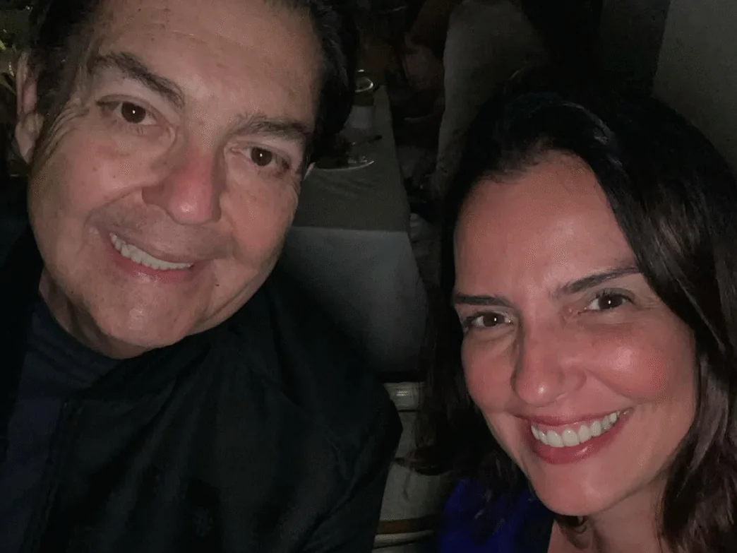 Fausto Silva, o Faustão, com sua esposa, Luciana Cardoso