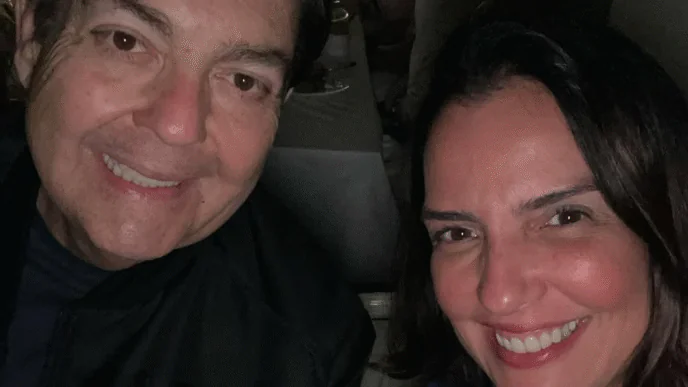 Fausto Silva, o Faustão, com sua esposa, Luciana Cardoso