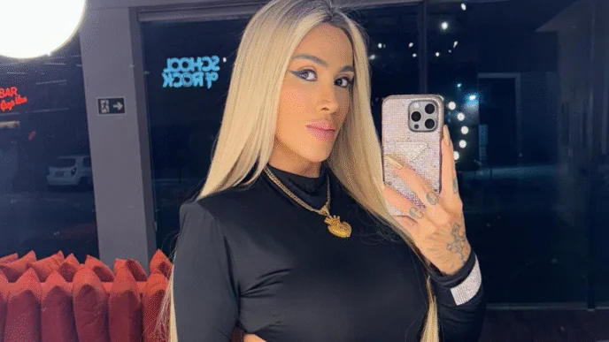 Influenciadora Juju Ferrari