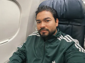 Apresentador Yudi Tamashiro