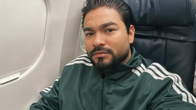 Apresentador Yudi Tamashiro