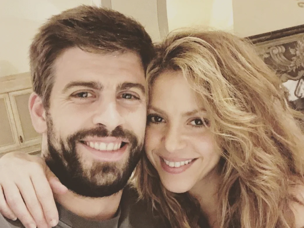 Jogador Gerard Piqué e cantora Shakira