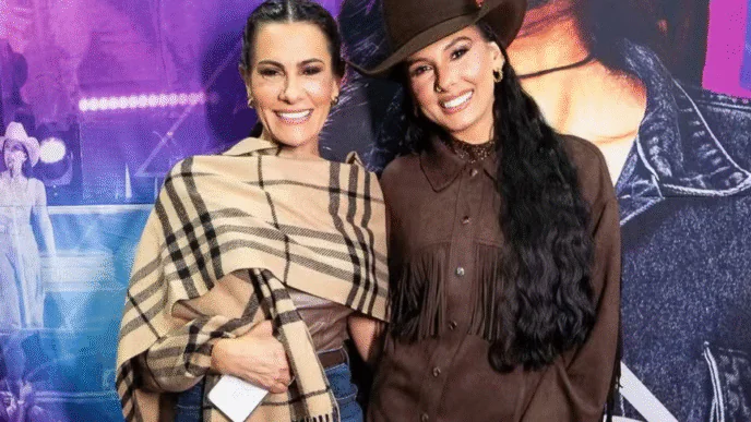 Cantora Ana Castela e sua mãe, Michele Castela