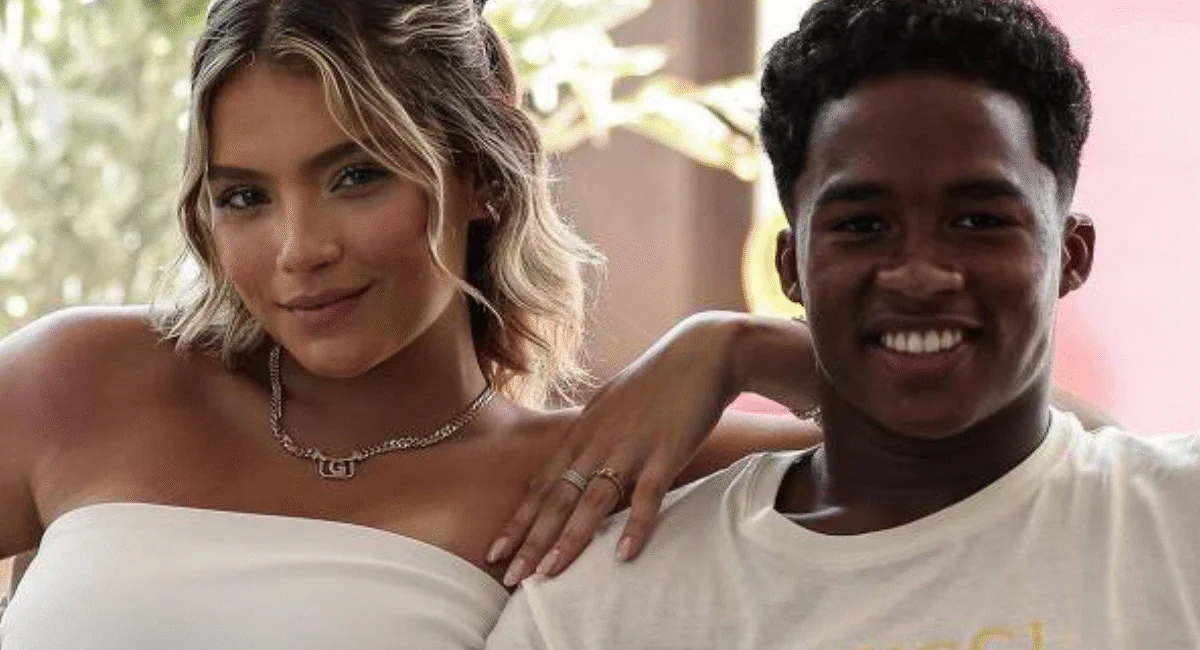 Influenciadora Gabriely Miranda e o jogador Endrick