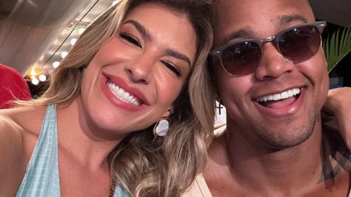 Cantor Léo Santana e sua mulher, a dançarina e influenciadora Lore Improta