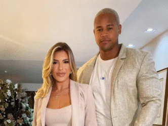 Cantor Léo Santana e sua mulher, a influenciadora Lore Improta