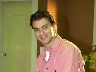 Ator Leonardo Vieira