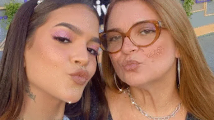 Atriz Mel Maia e sua mãe, Débora Maia