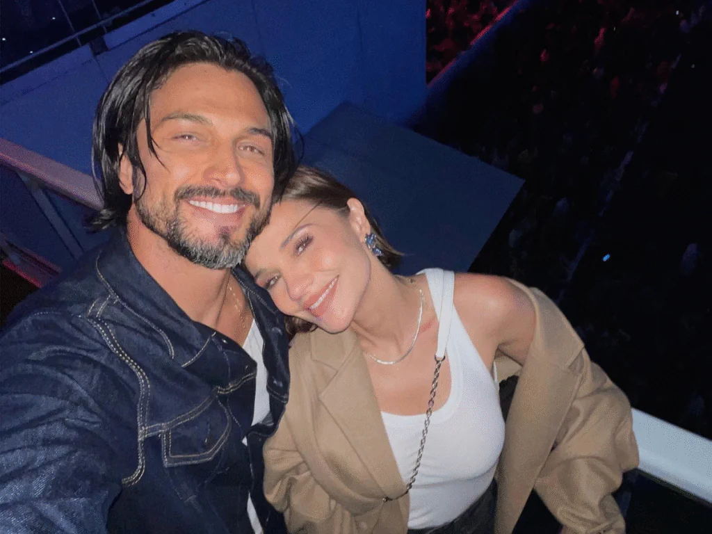 Ator Rômulo Estrela e sua mulher, Nilma Quariguasi