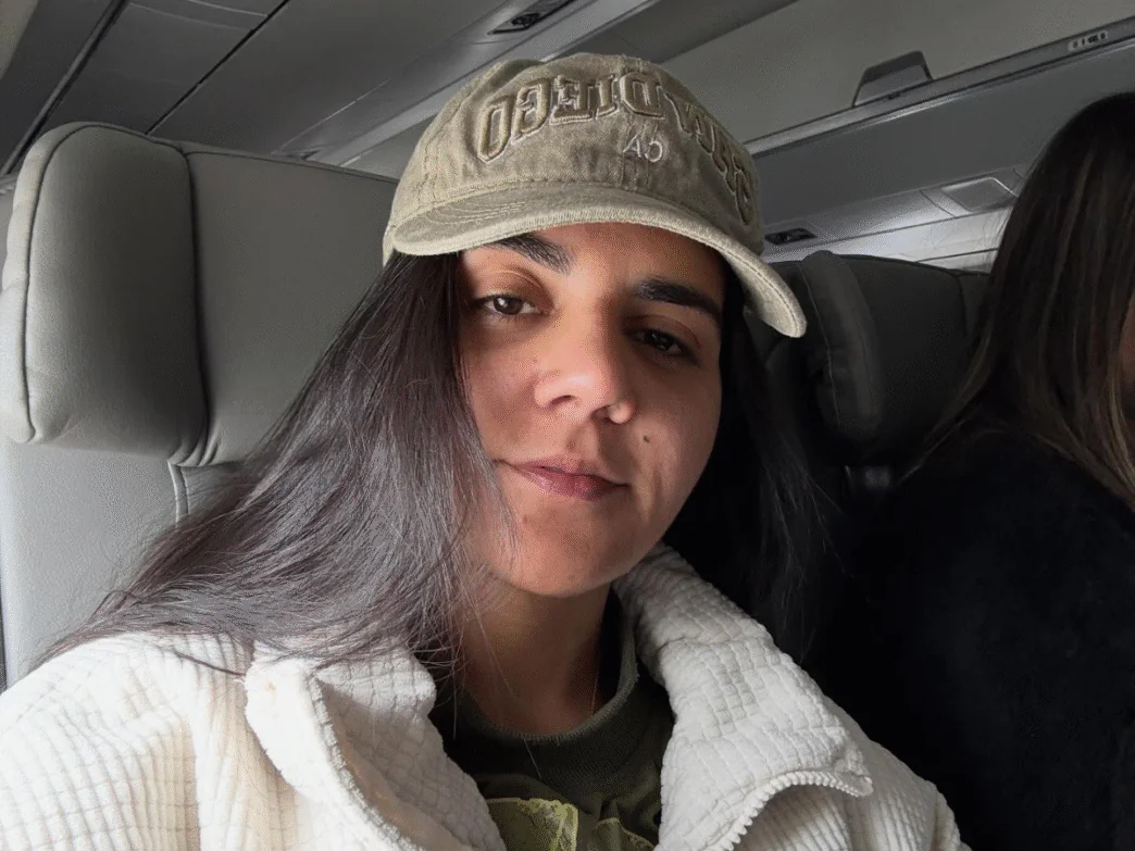 Cantora Yasmin Santos