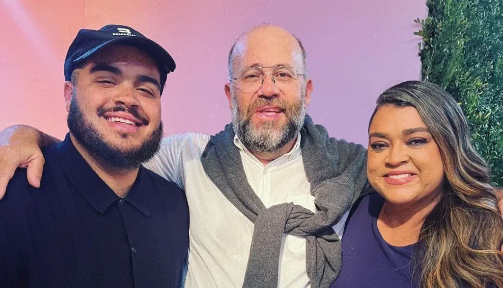 Francisco Gil e pais, Preta Gil e Otavio Muller