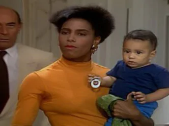 Atriz Dill Costa em Rainha da Sucata