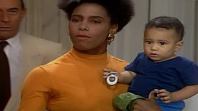 Atriz Dill Costa em Rainha da Sucata