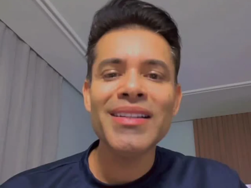 Cantor Kiko, vocalista da banda Chicabana