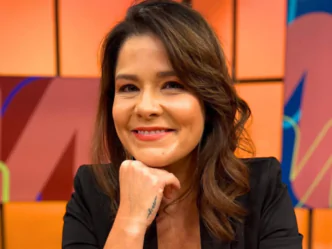 Atriz Samara Felippo