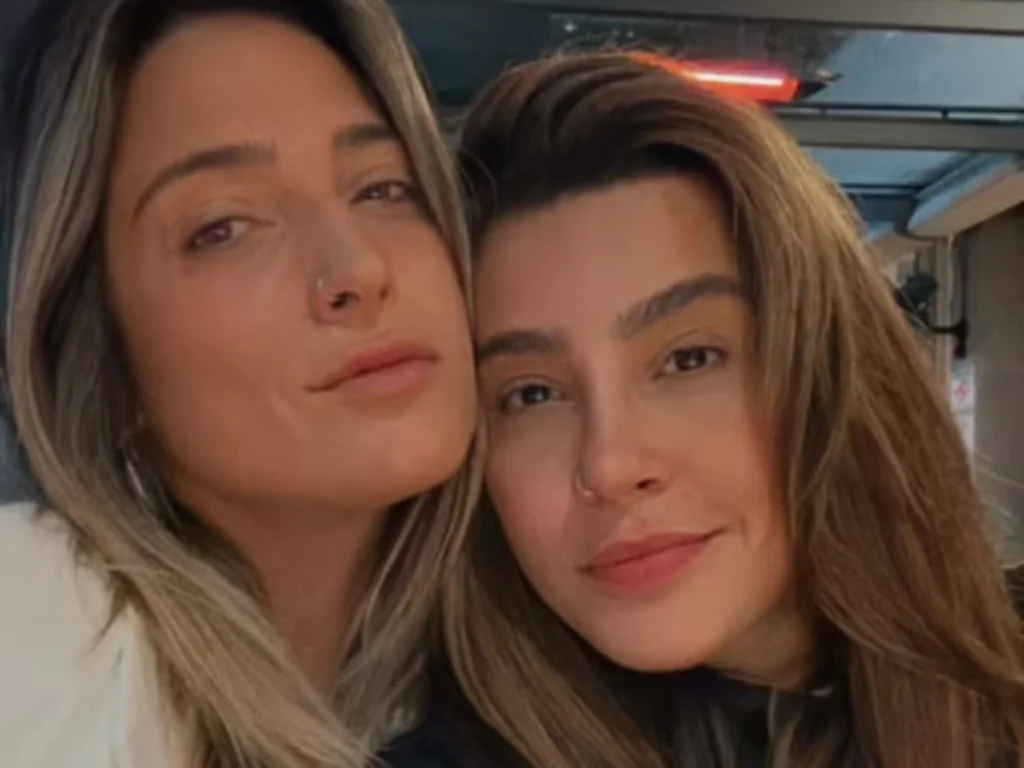 Cantora Lauana Prado e influenciadora Tati Dias