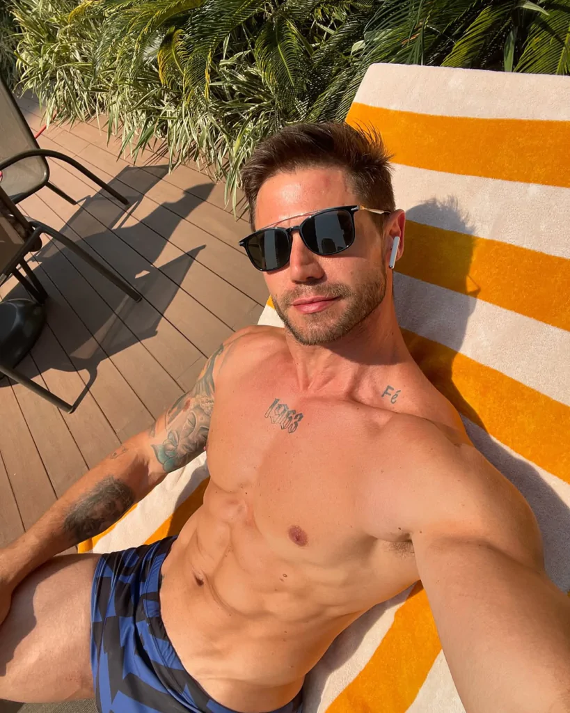 Influenciador e participante do BBB 26 Jonas Sulzbach