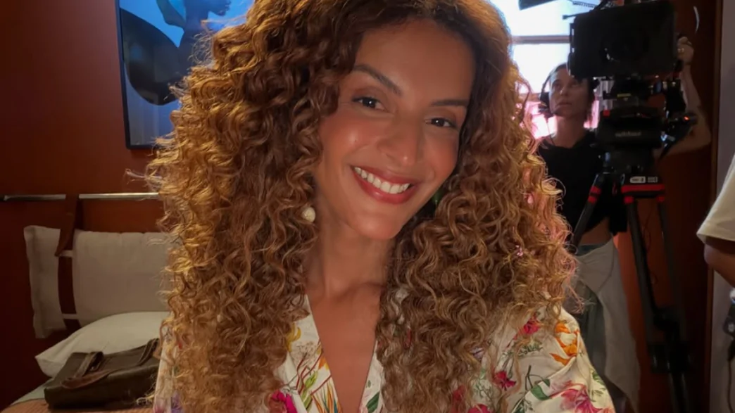 Atriz trans Gabriela Loran, de Três Graças