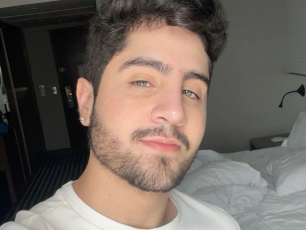 Cantor Hugo Henrique