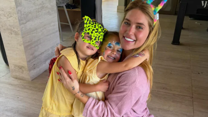 Virginia e as filhas, Maria Alice e Maria Flor